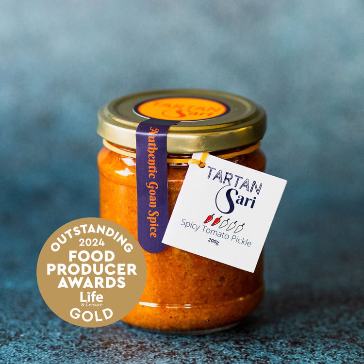 Spicy Tomato Pickle (Tartan Sari) 200g