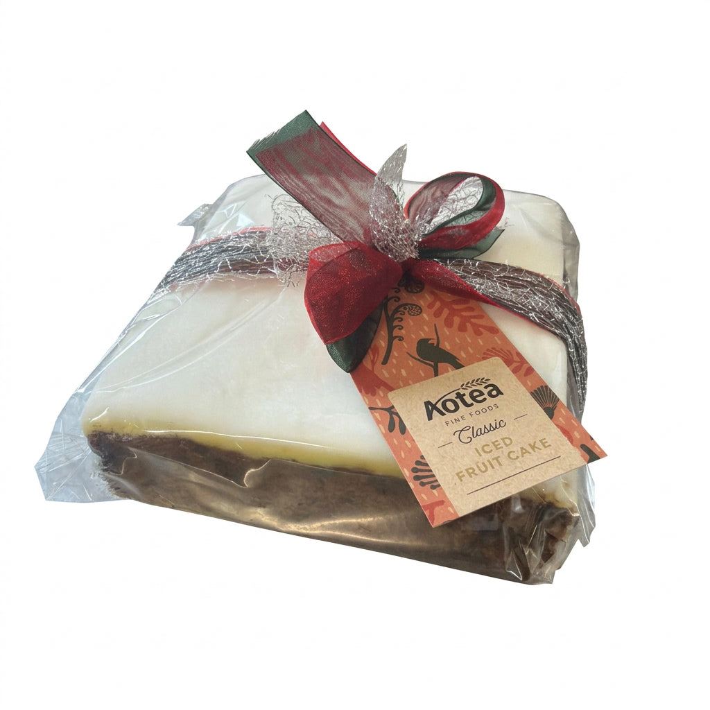 Christmas Cake Iced (Aotea) 1kg