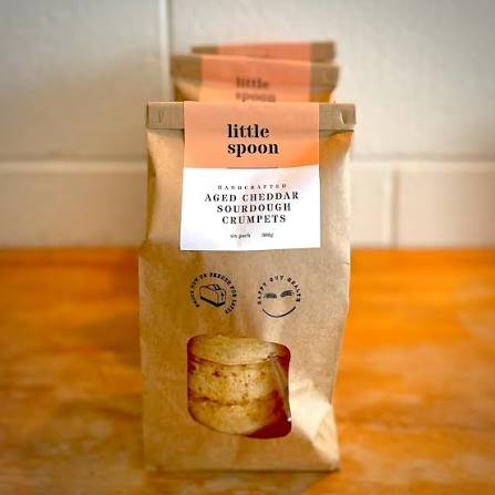 Aged Cheddar Crumpets 6 pack